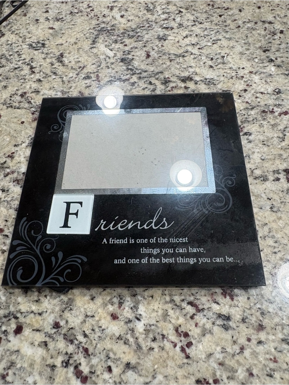 “Friends” black glass picture frame GUC